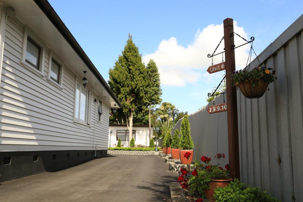 Papakura Motor Lodge & Motel Zewnętrze zdjęcie