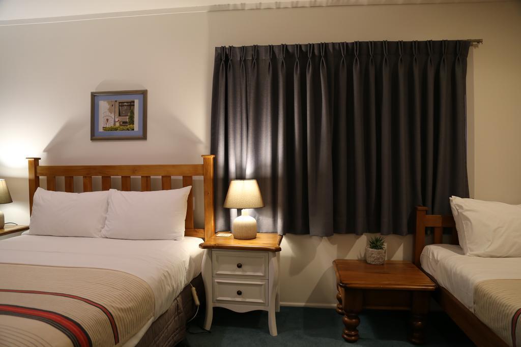 Papakura Motor Lodge & Motel Zewnętrze zdjęcie