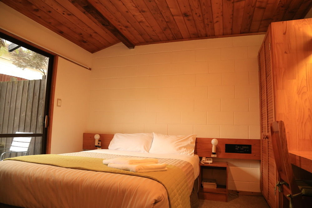 Papakura Motor Lodge & Motel Zewnętrze zdjęcie