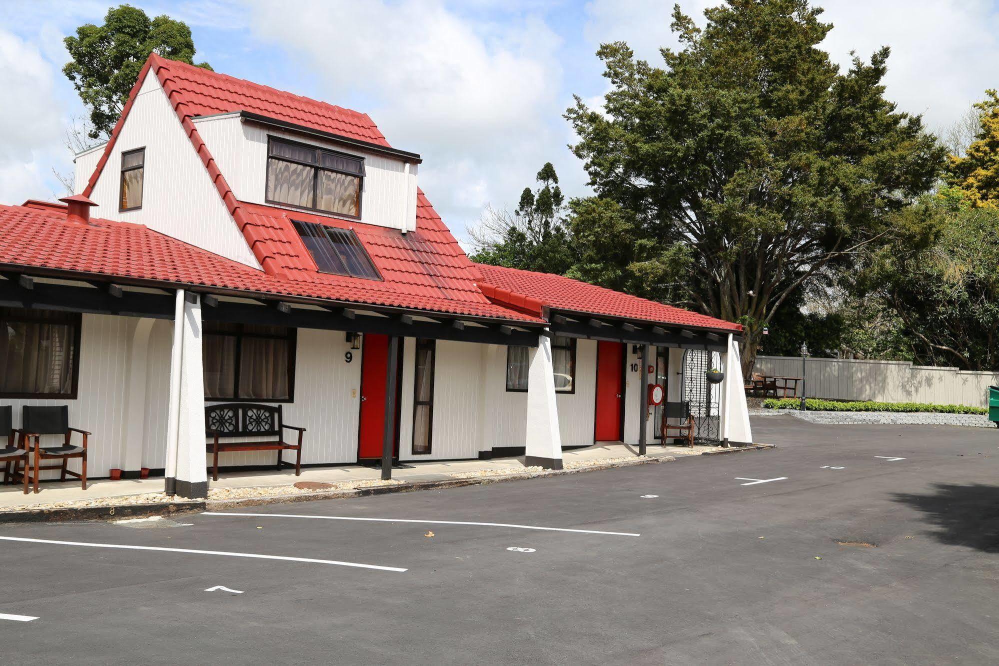 Papakura Motor Lodge & Motel Zewnętrze zdjęcie