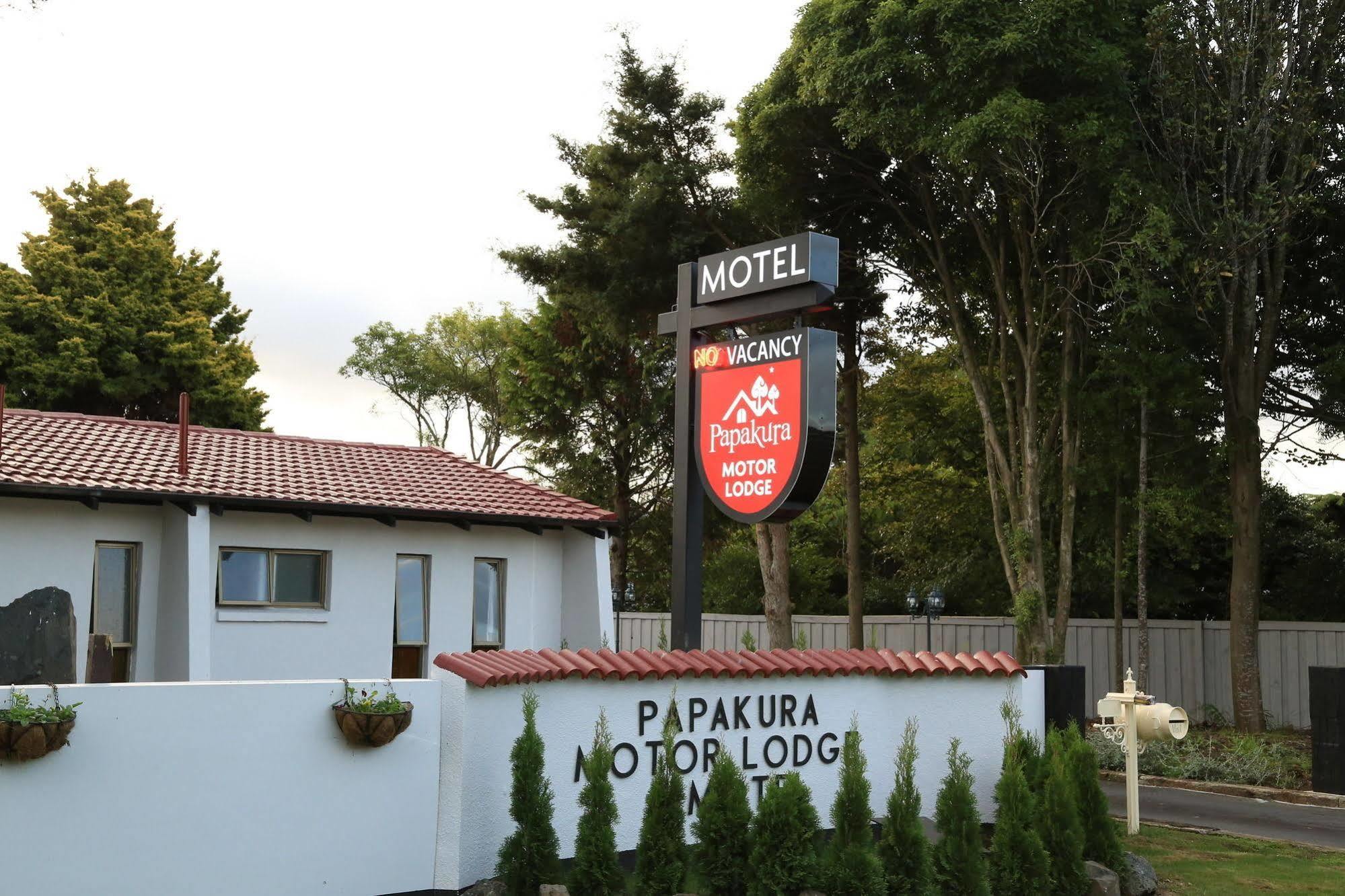 Papakura Motor Lodge & Motel Zewnętrze zdjęcie